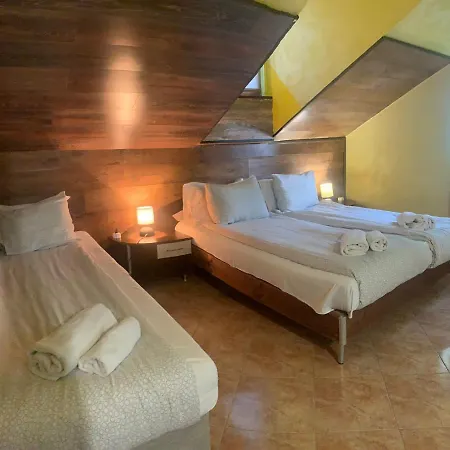 Hotel Roger's